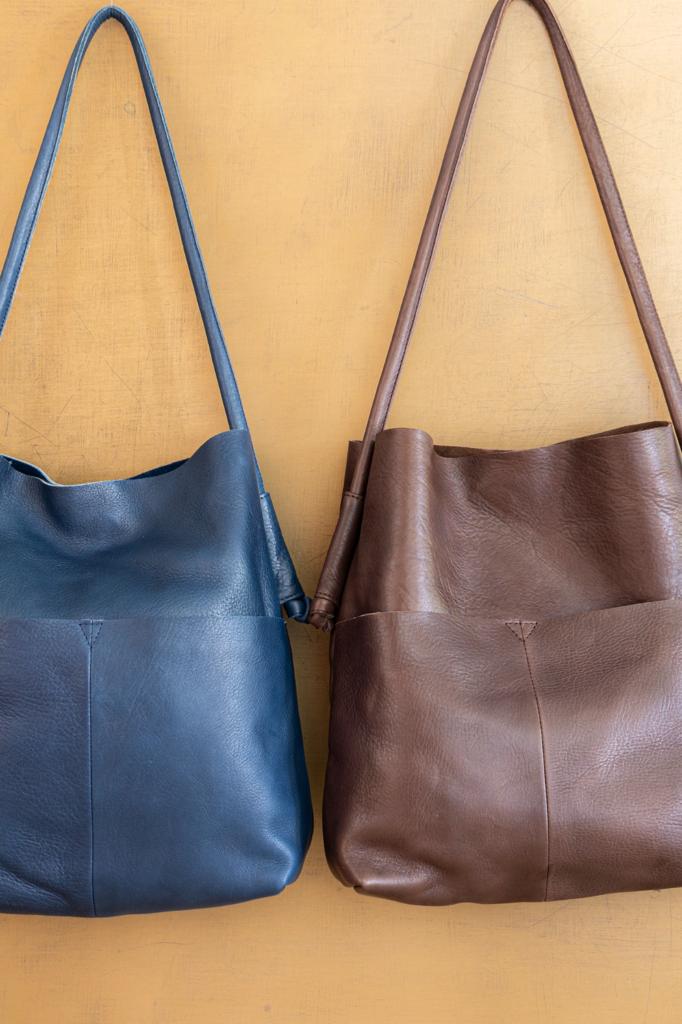 Hand matters leather bags in chocolate and blue
