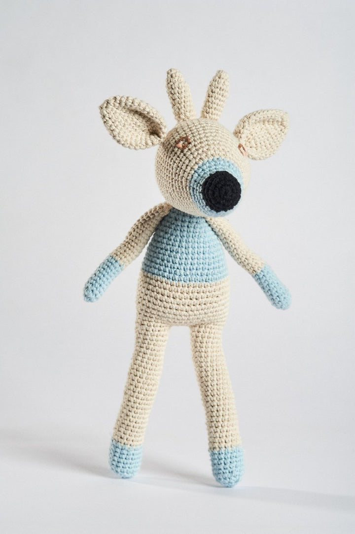 Hand Matters. Crochet Deer