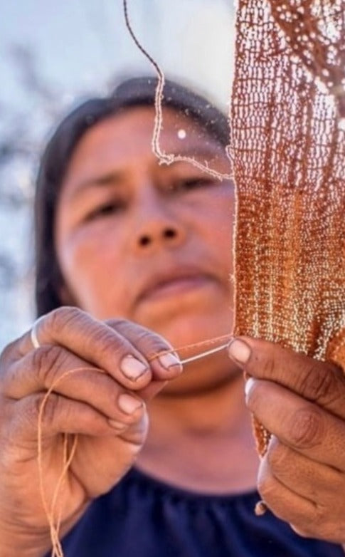 Hand Matters. Artisan working with chaguar