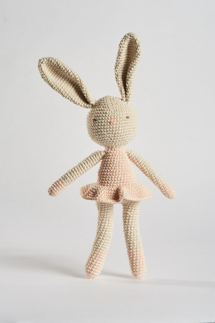 Hand Matters. Crochet Bunny