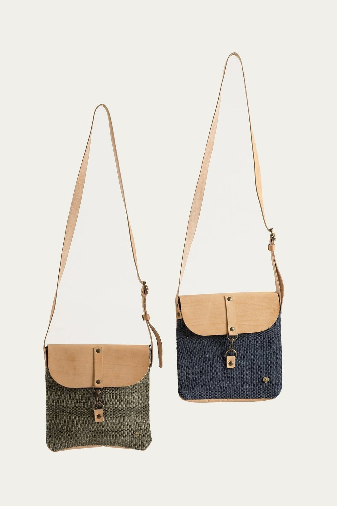 Hand Matters. Chaguar and leather small crossbody bags