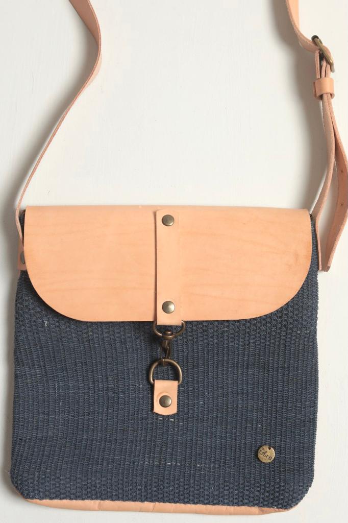 Hand Matters. Chaguar and leather small crossbody bags blue
