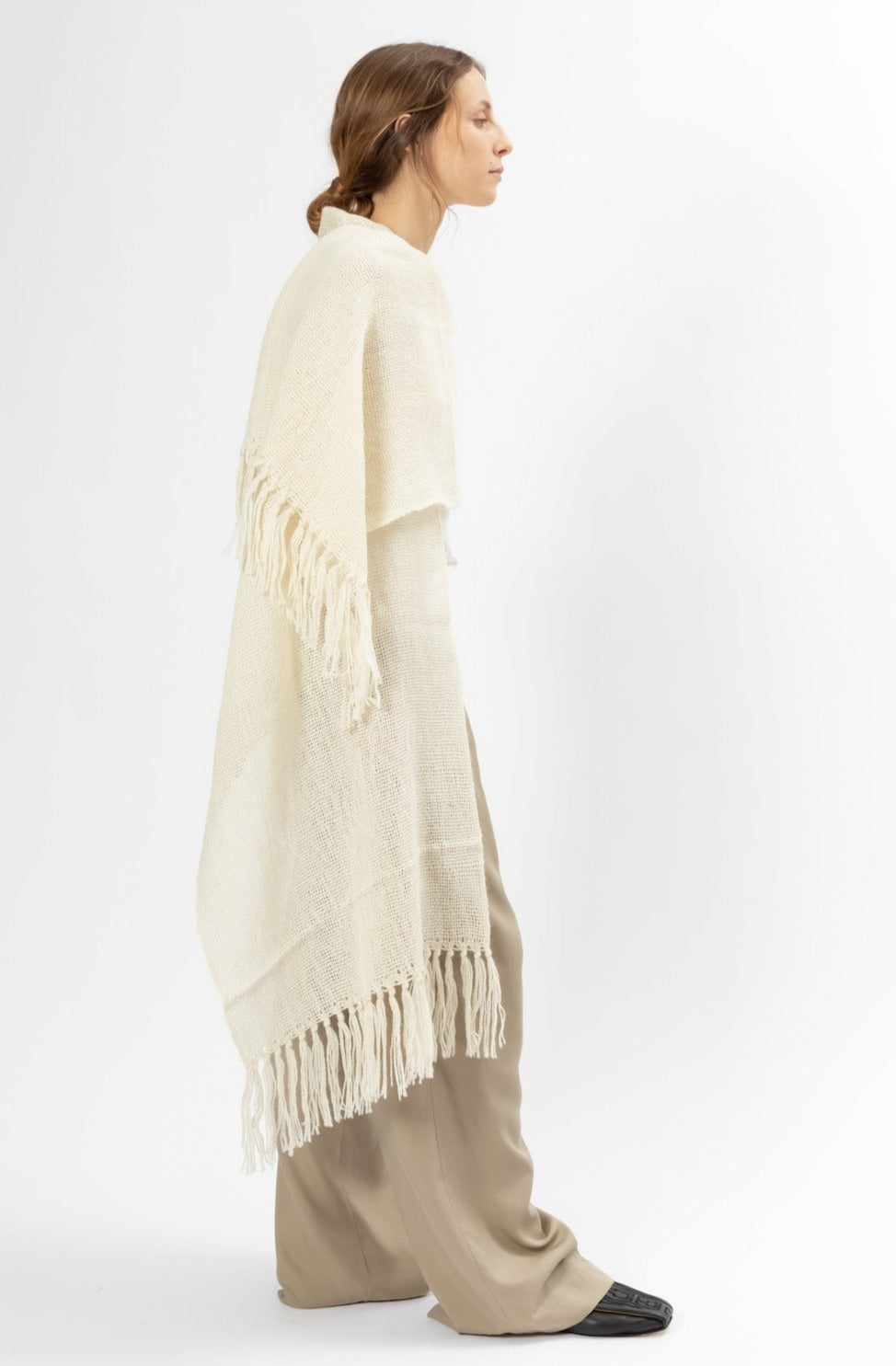 Hand Matters. White llama wool shawl