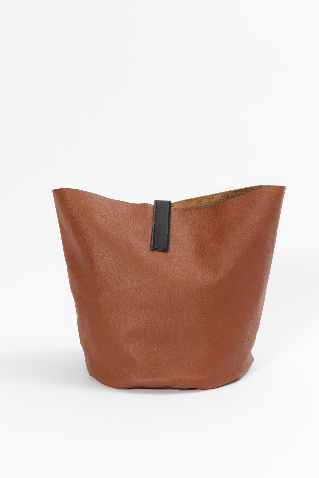 Hand Matters. Genuine leather bag